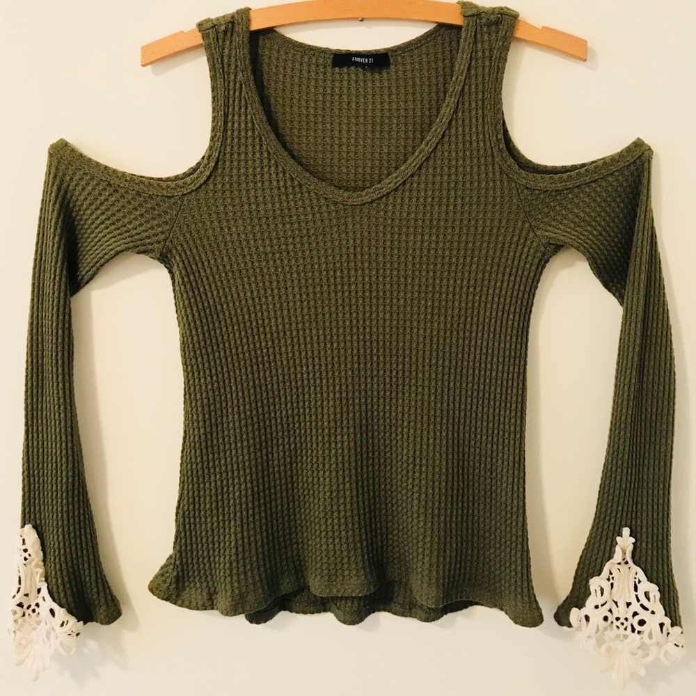 Forever21 SM/M Long Sleeve Green Lace Top